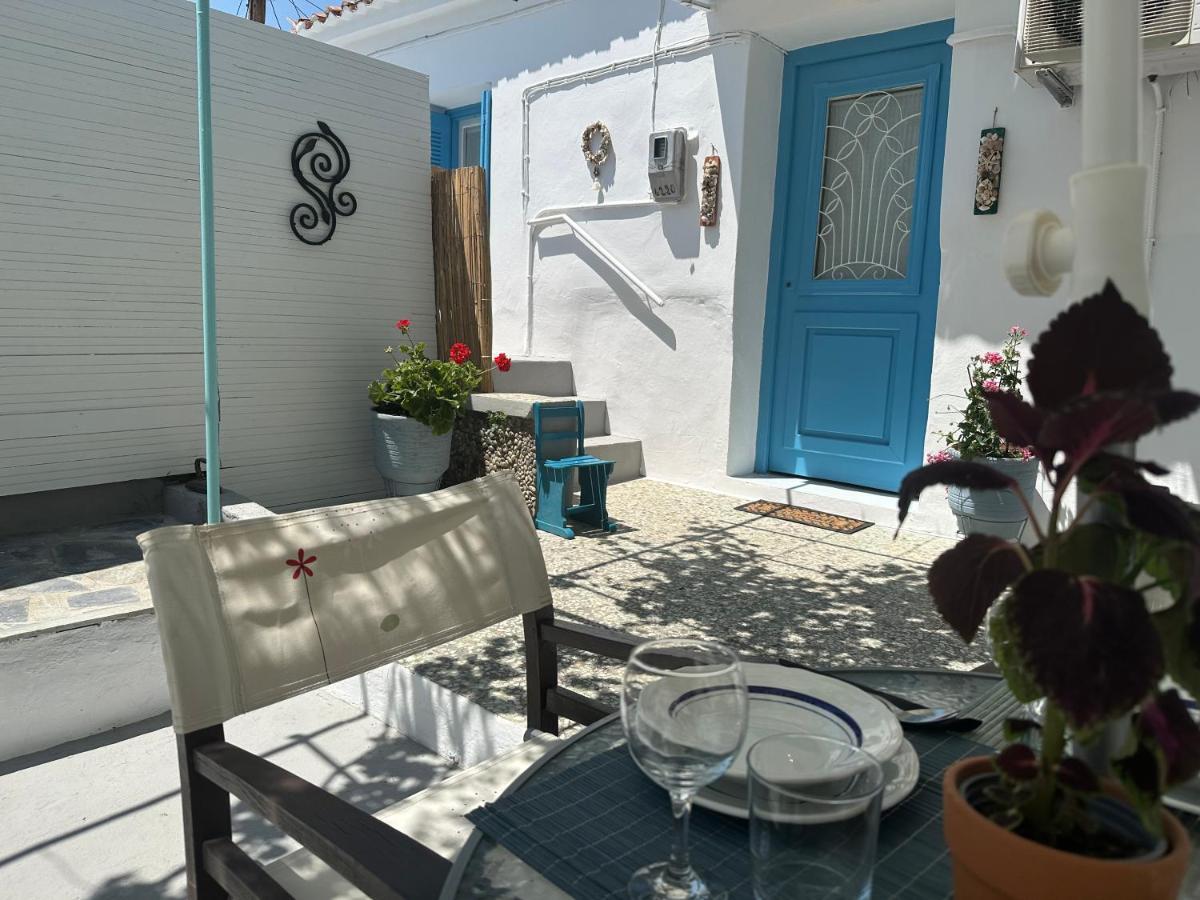 Brinia Cosy Apartment Poros Town Exterior photo